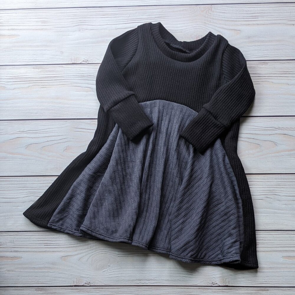 NEW! Black + Gray Long Sleeve Color Block Dress - 6-9 MONTHS